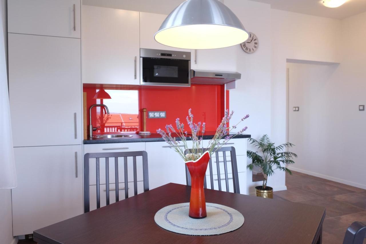 Apartmani Mojca Selce Esterno foto